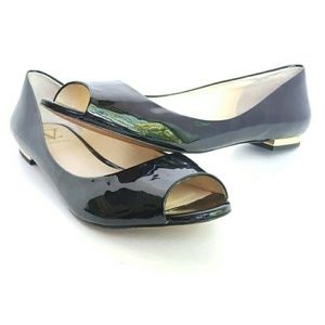 VC Signature Carolina Black Patent Leather Flats